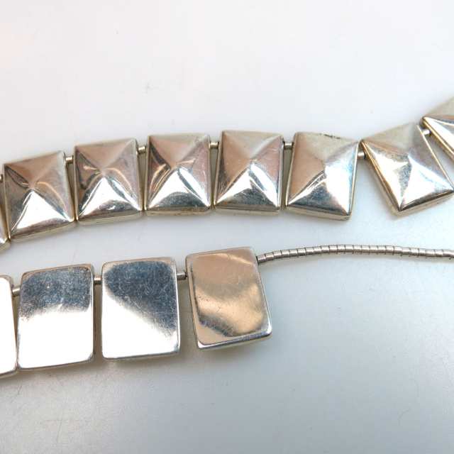 Lonnie Willie Navajo Sterling Silver Modernist Necklace