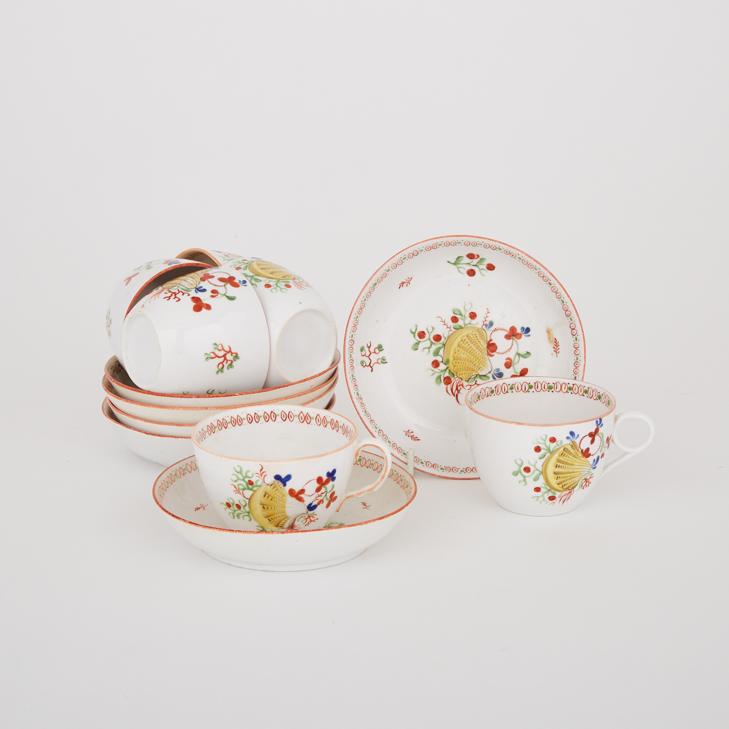 Six English Porcelain ‘Yellow Shell’ Pattern Cups and Saucers, c.1810