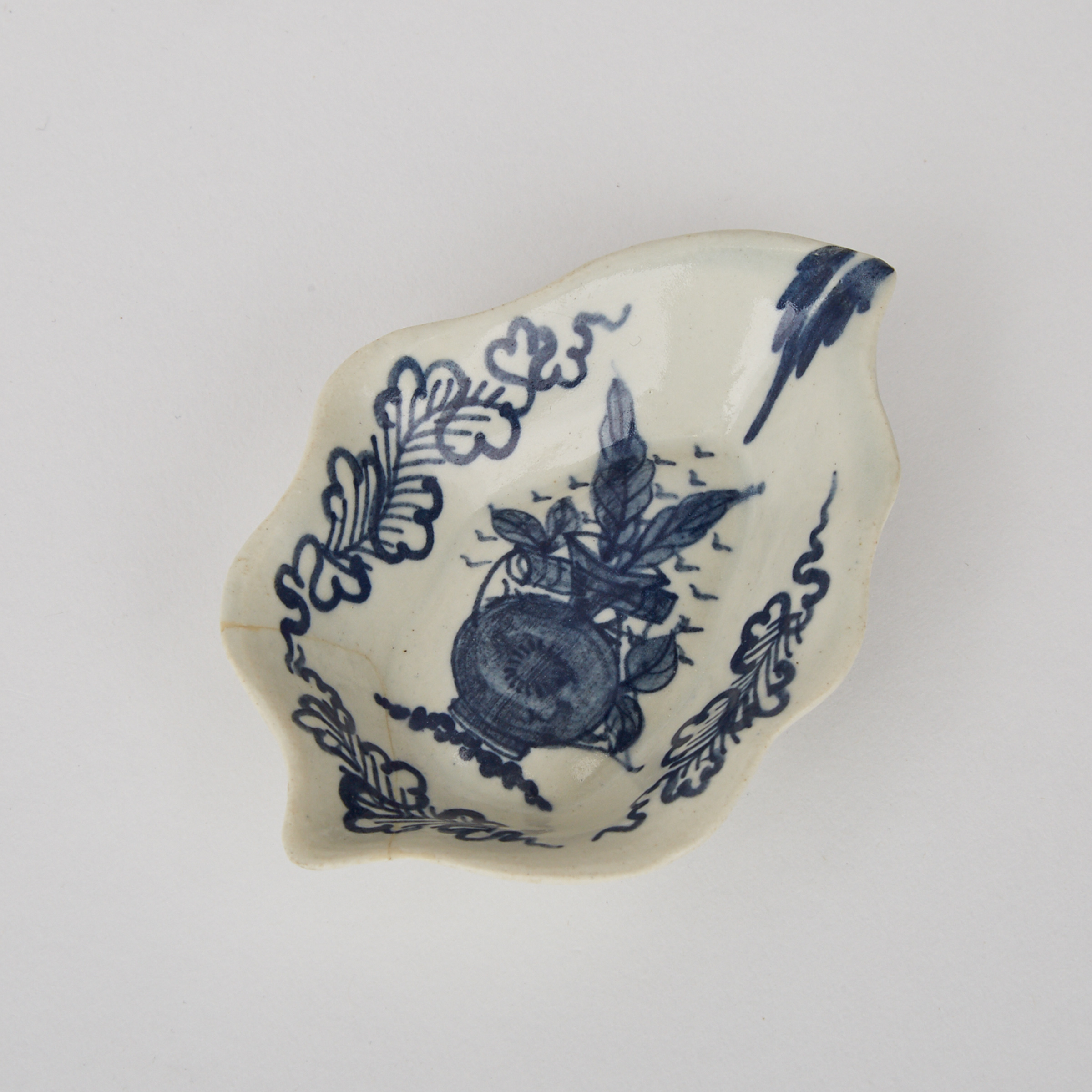 Limehouse Blue Painted Leaf-Shaped Pickle Dish, c.1747-48