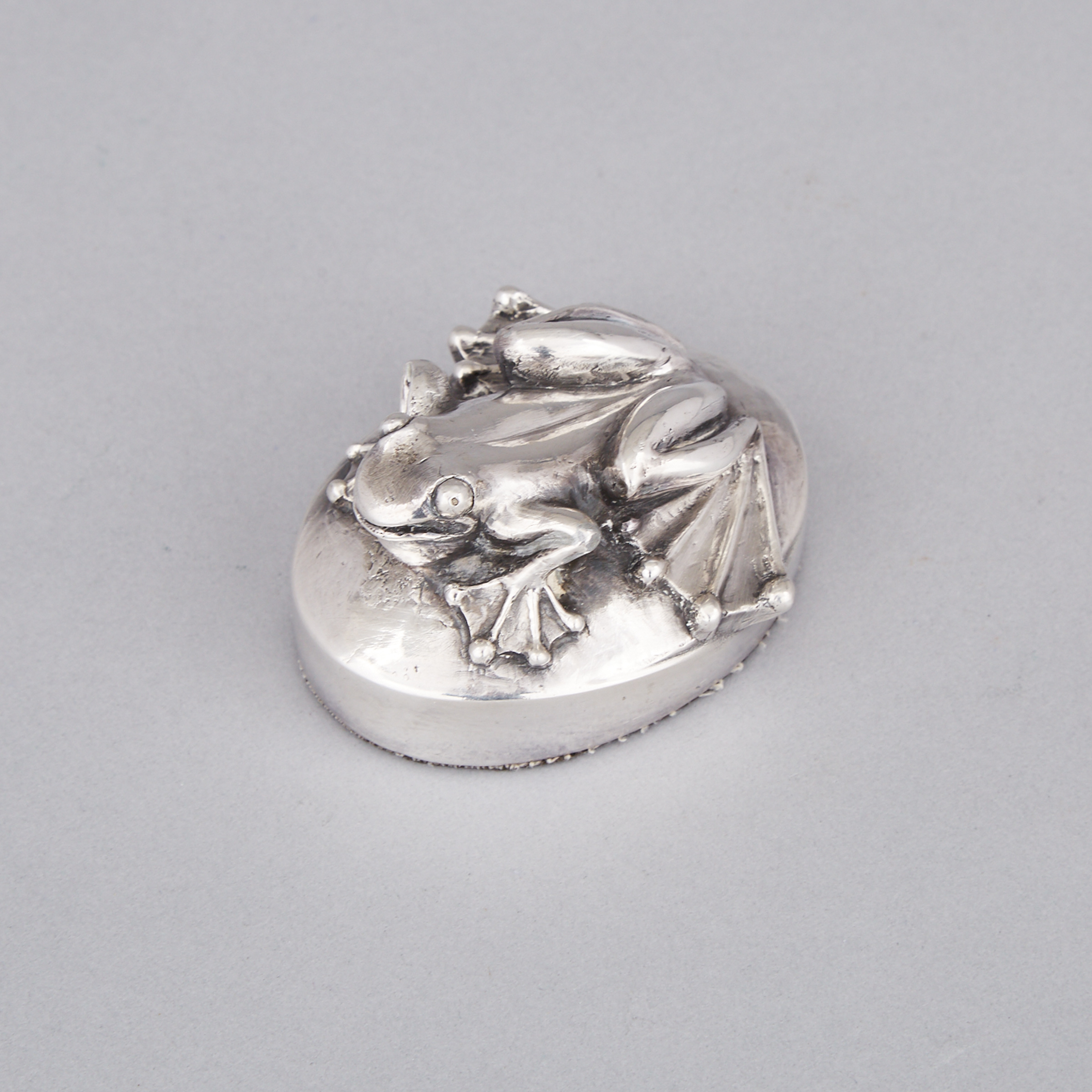 Continental Silver Frog Paperweight, 20th century