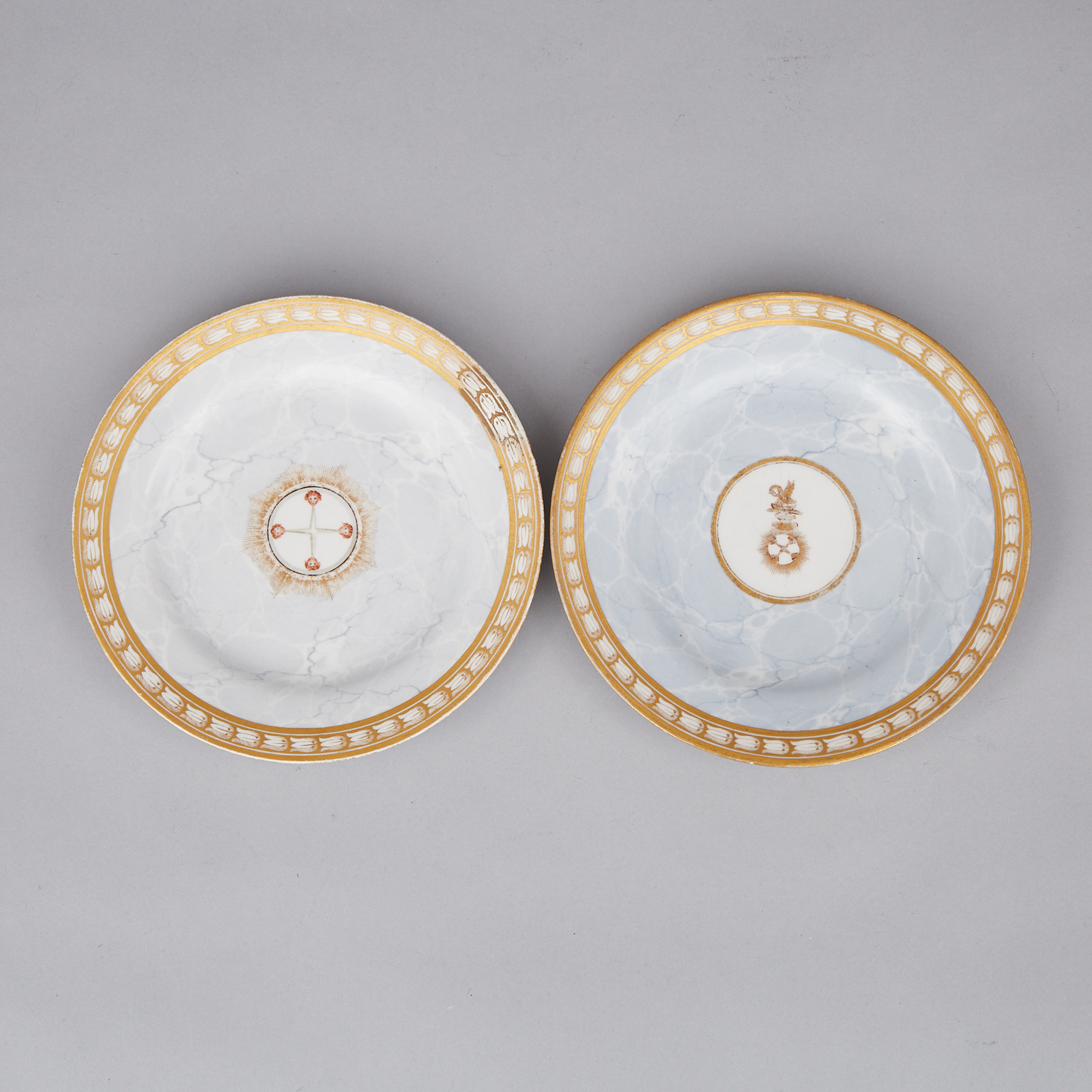 Two Barr, Flight & Barr Worcester Grey Marbled Ground Armorial Plates, c.1810