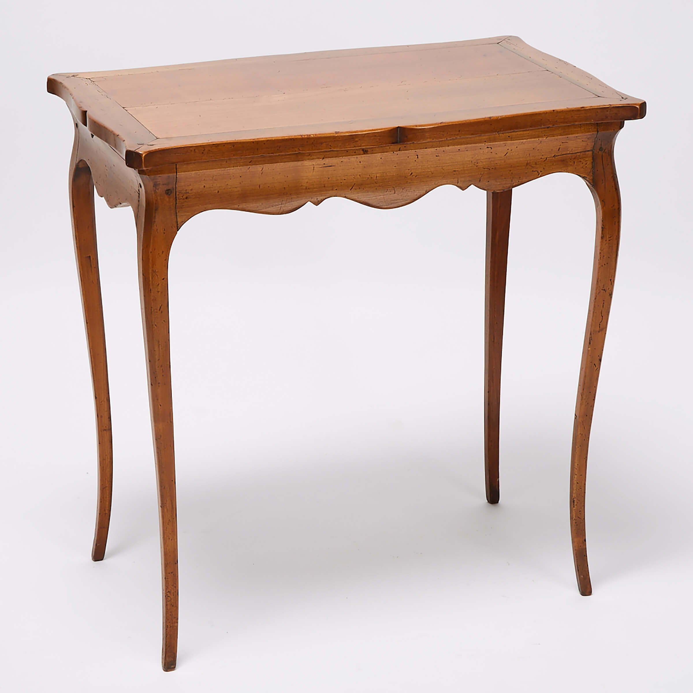 French Provincial Walnut Poudreuse, 19th century