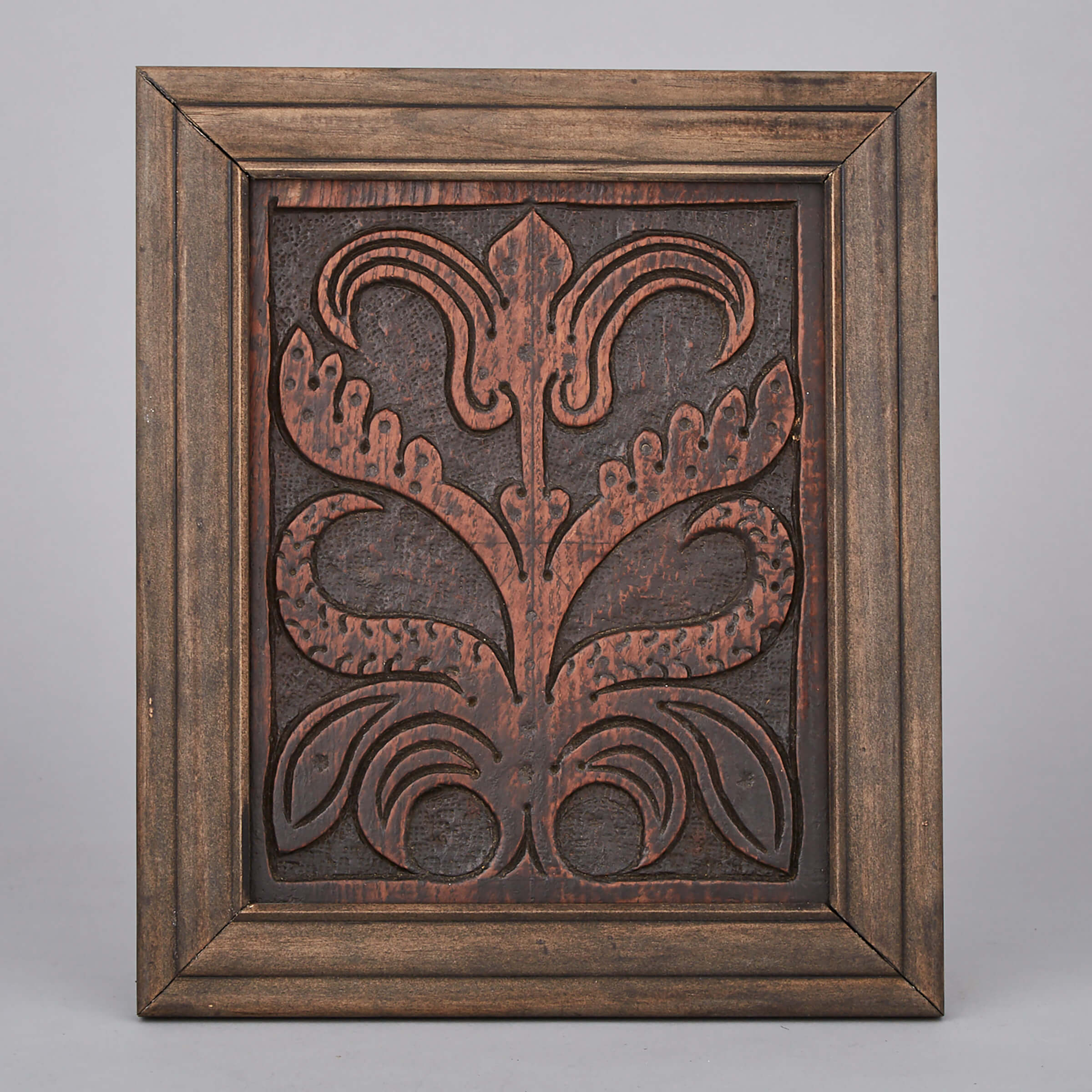 English Relief Caved Oak Tulip Panel, early 17th century