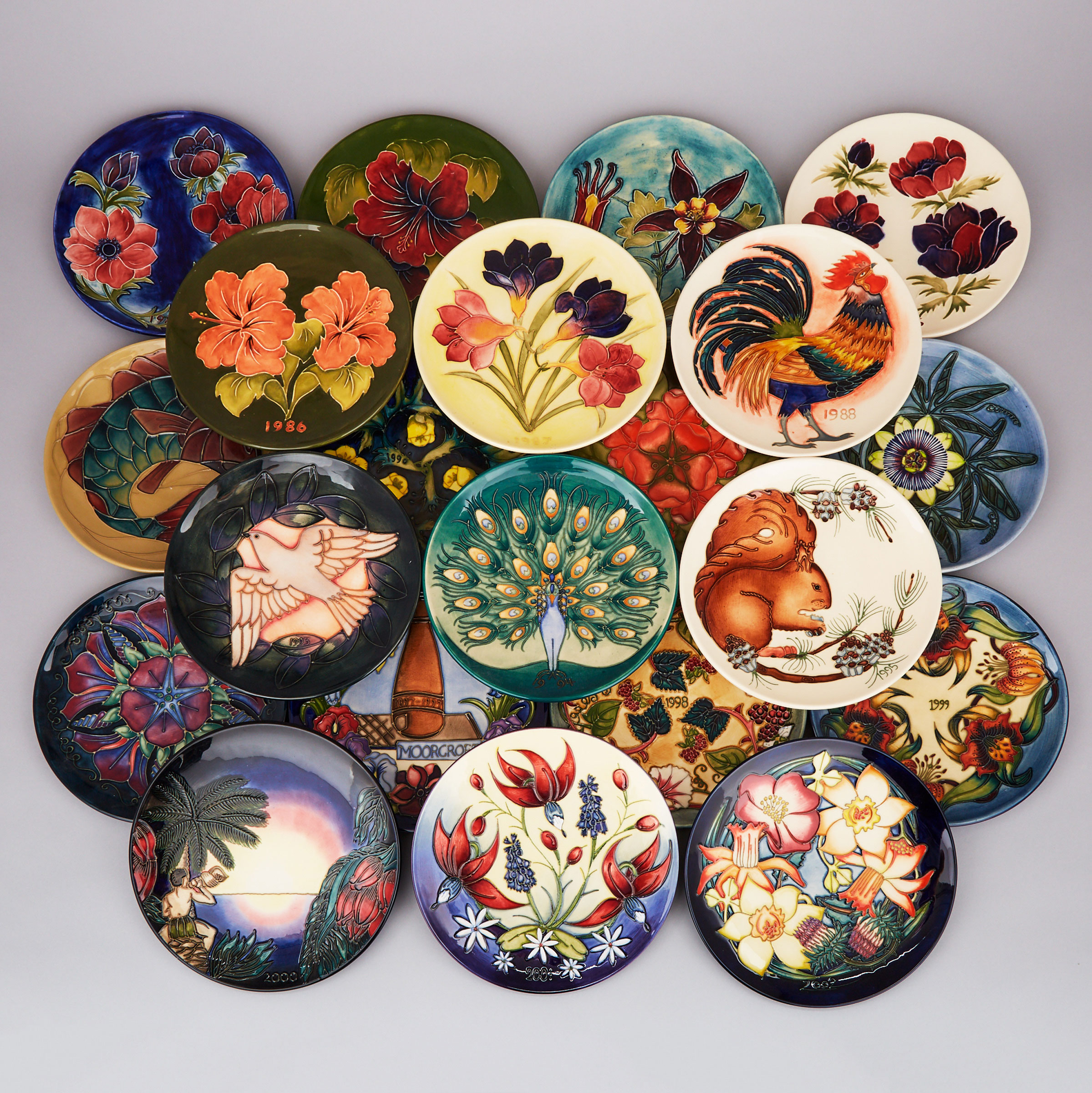 Set of Twenty-One Moorcroft Year Plates, 1982-2002