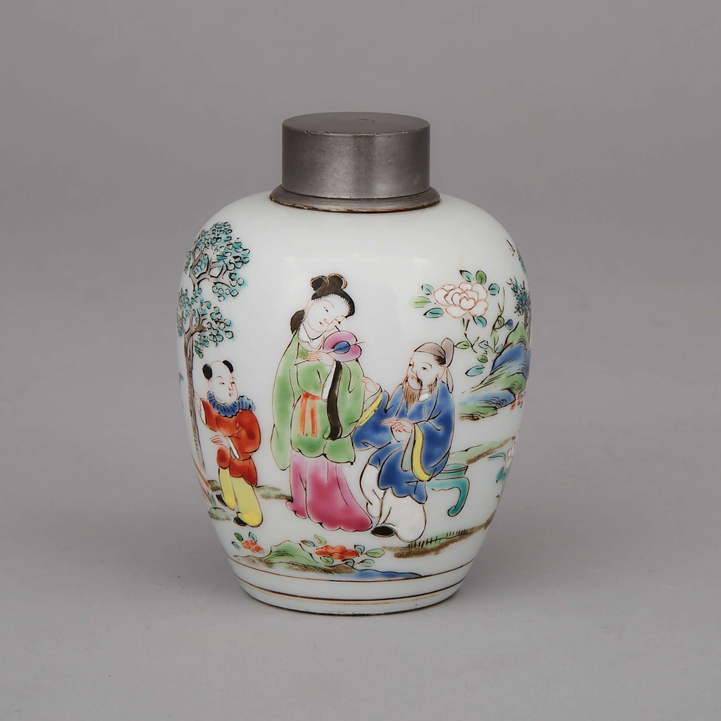 Chinese Export Porcelain Tea Canister, late 19th/early 20th century