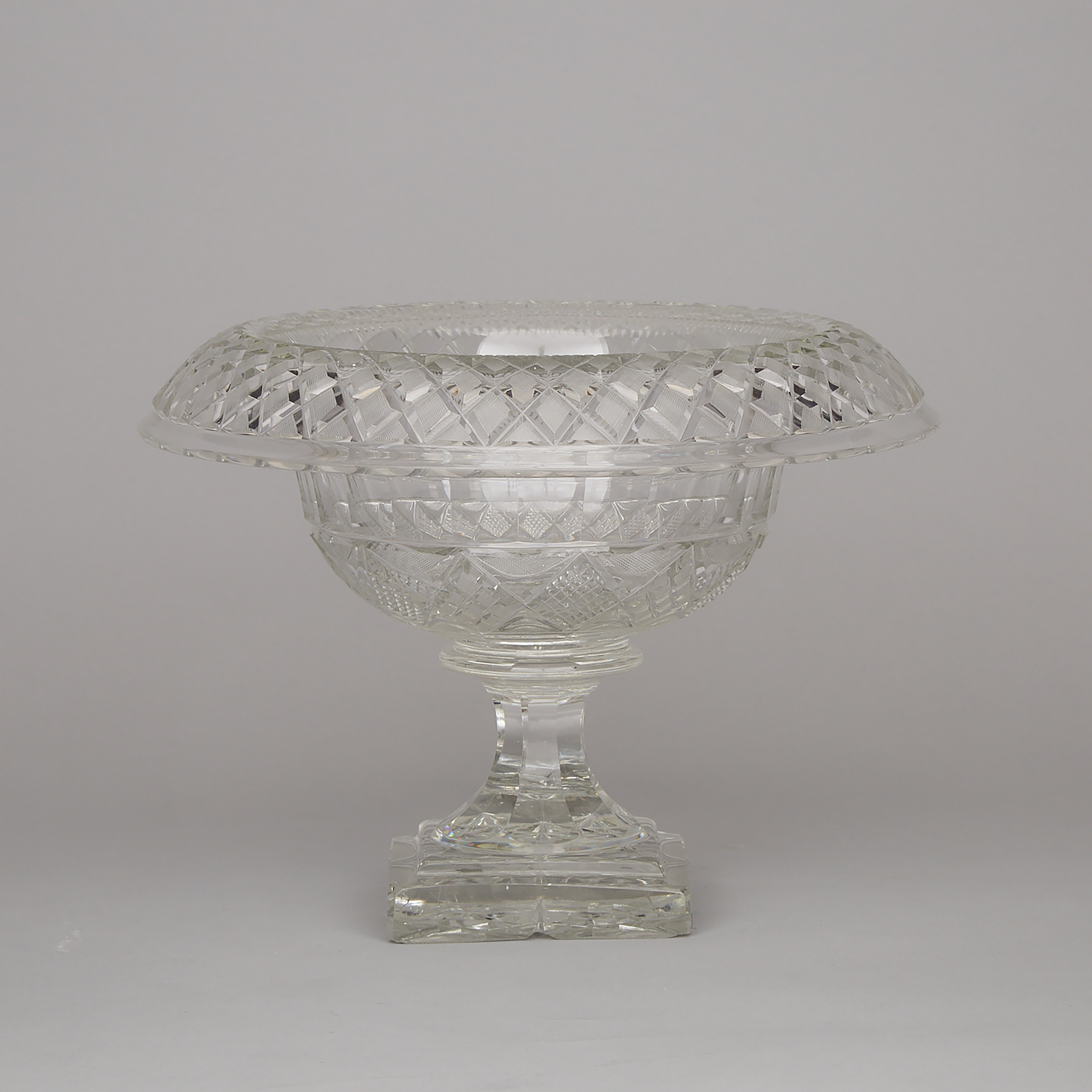 English Cut Glass Centrepiece Bowl, 19th century
