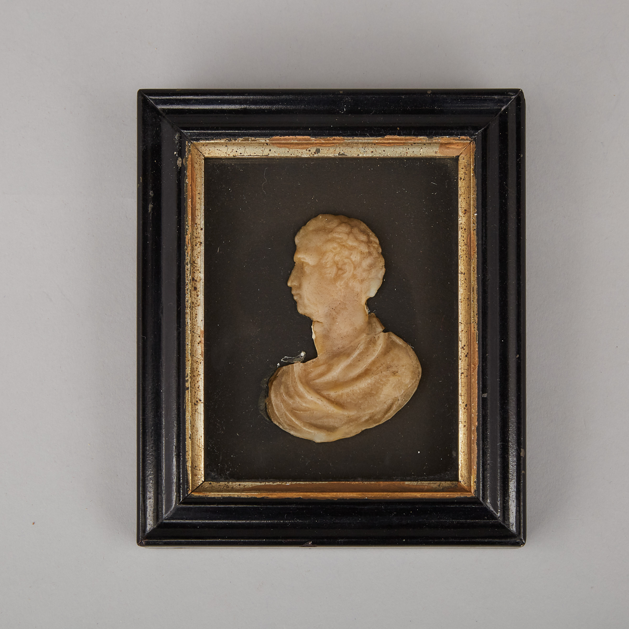 English School Wax Relief Portrait of a Gentleman in a Toga, mid 19th century