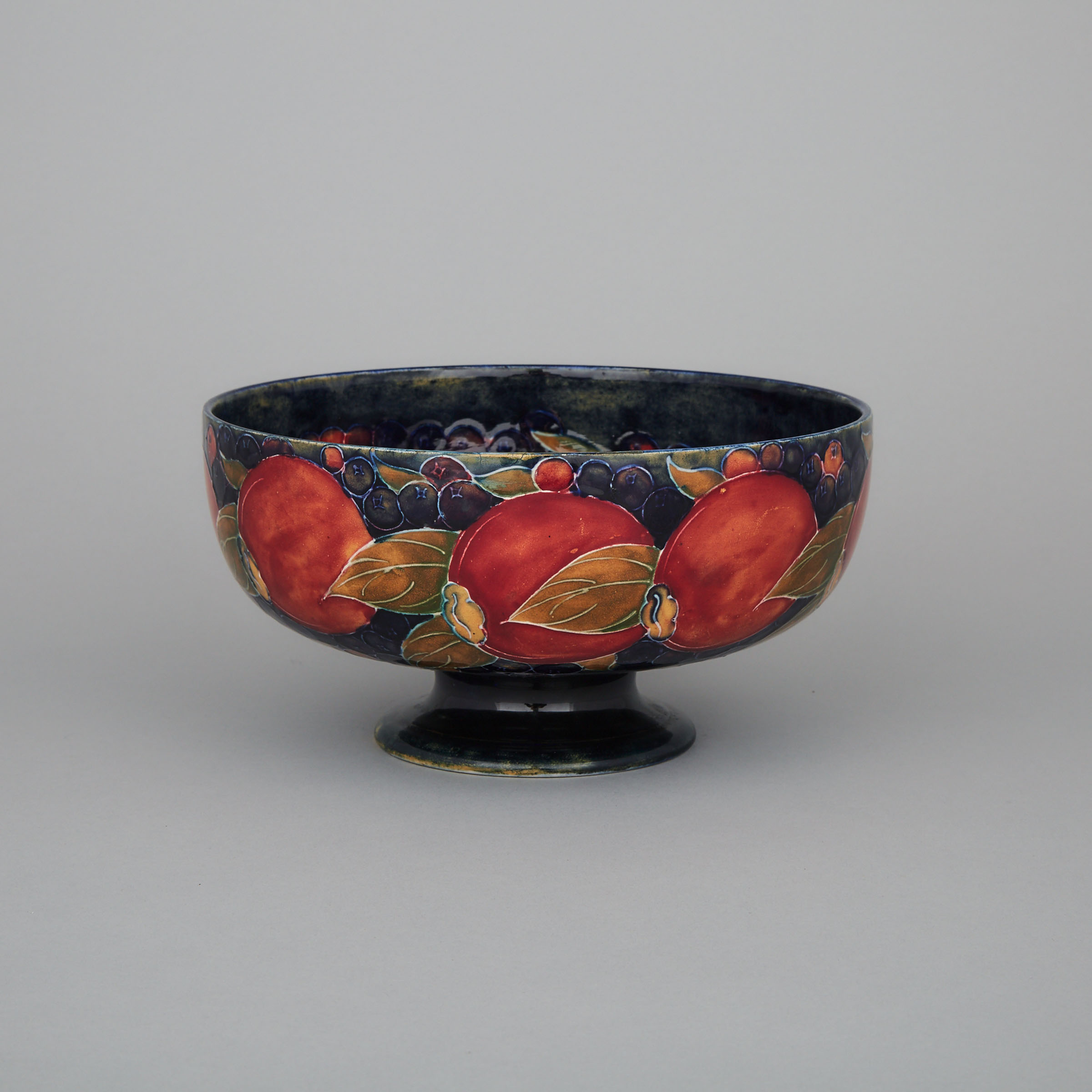 Moorcroft Pomegranate Footed Bowl, c.1914-16
