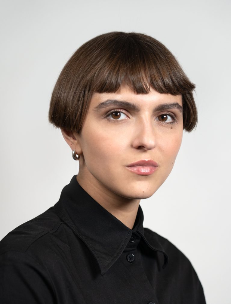 Meet Alicia Bojkov, Consignment Specialist, International Art