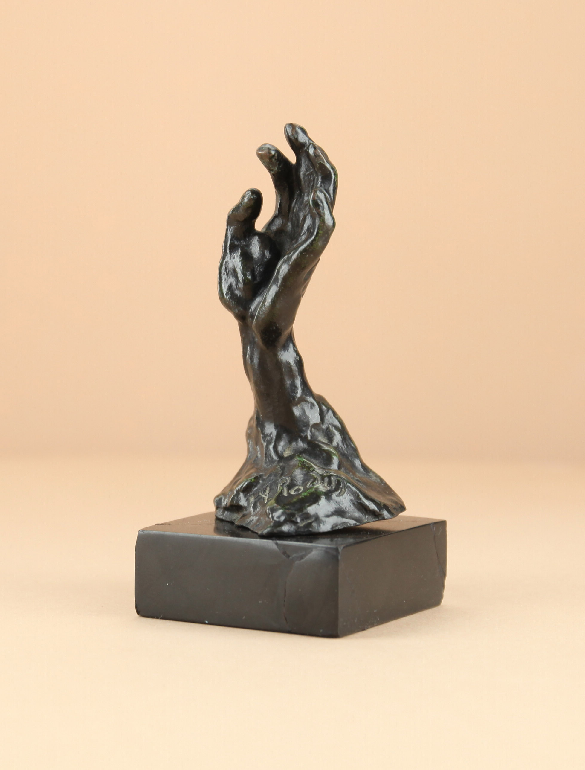 Auguste Rodin's "Étude de main gauche, Hand no. 38"