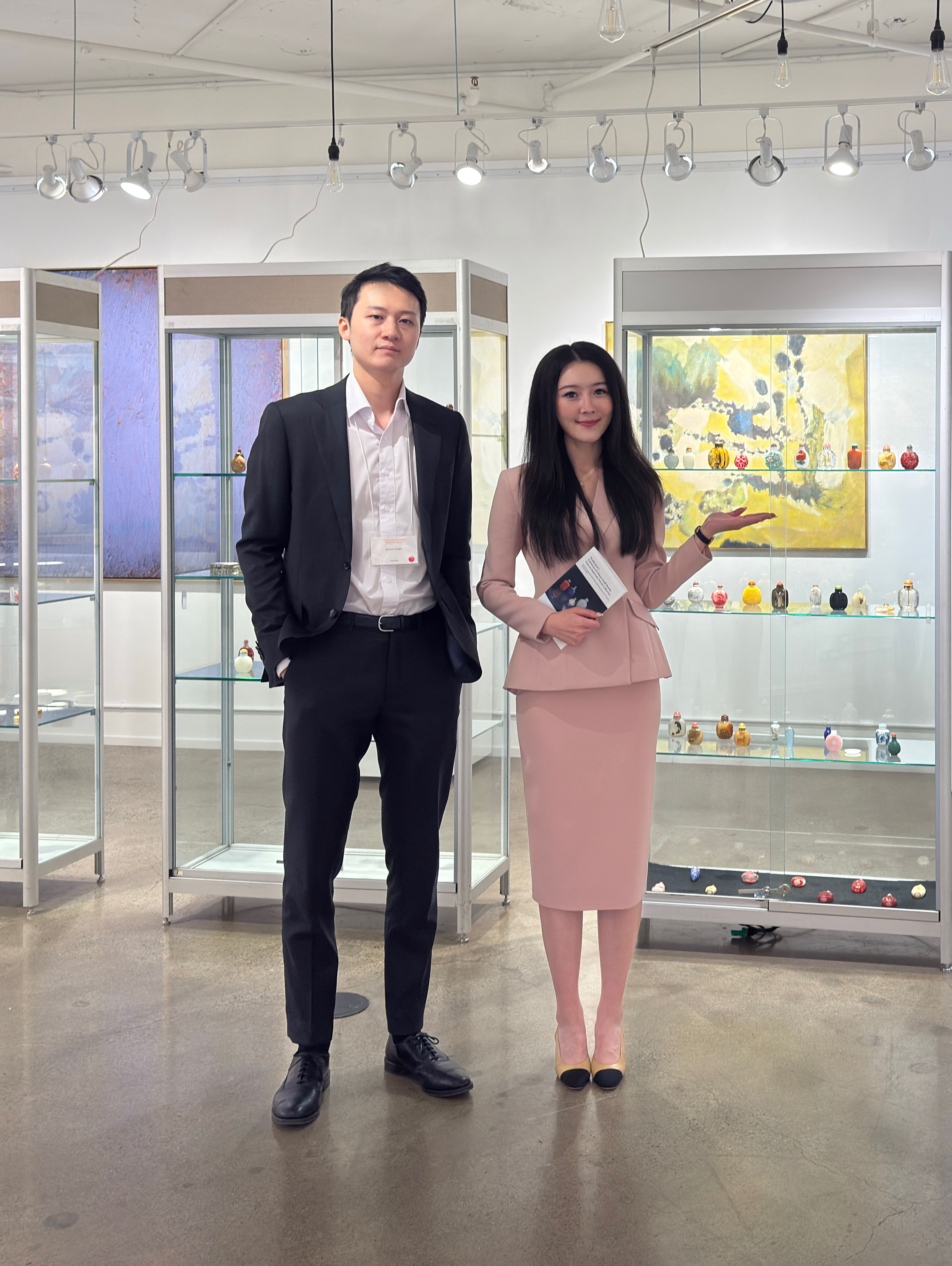 Waddington's and the International Chinese Snuff Bottle Society